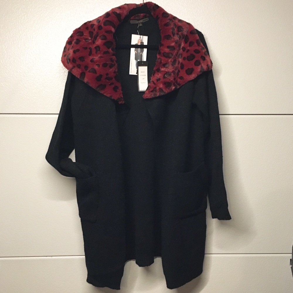 NWT MAXSPORT Long Knit Sweater Faux Fur Collar